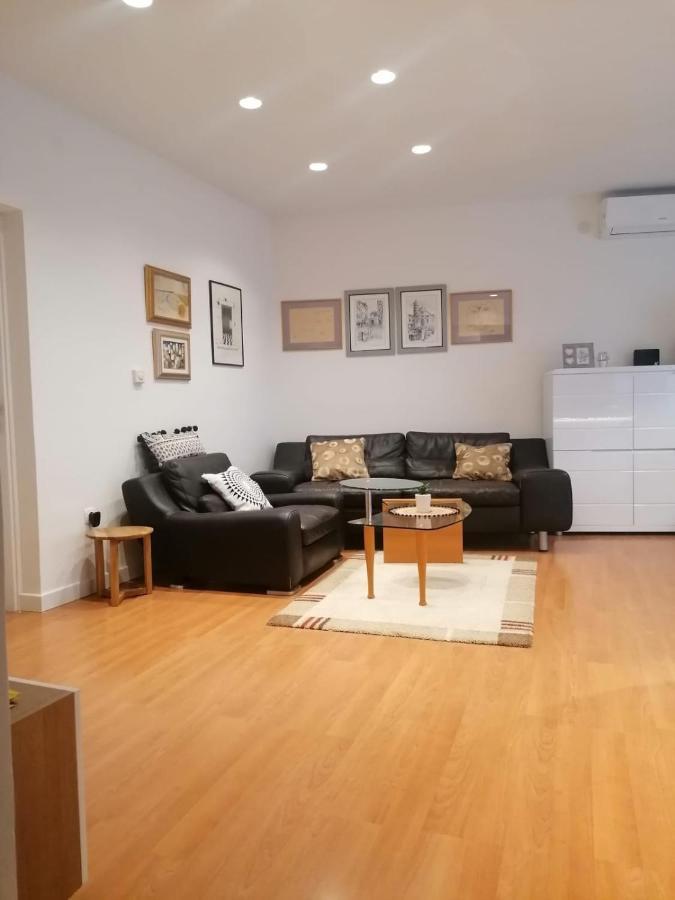 زادار Apartment Pino المظهر الخارجي الصورة
